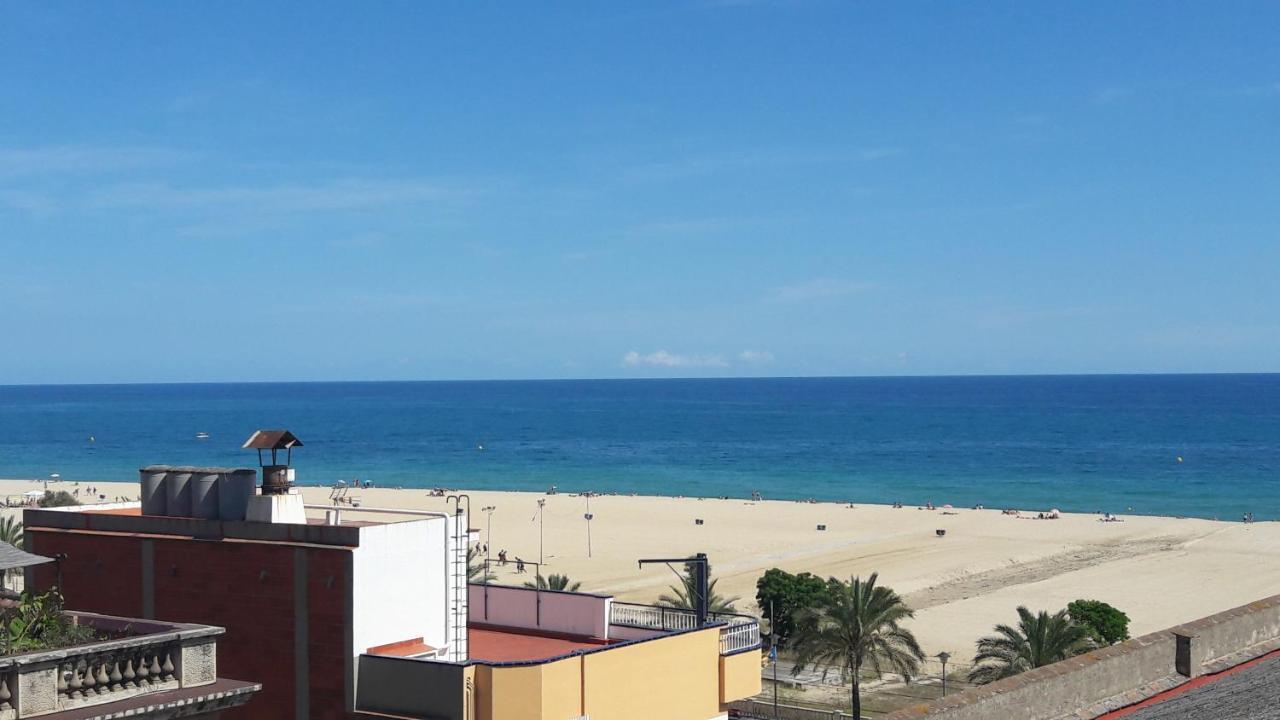 Blaumasnou One Step To The Beach! Exterior foto